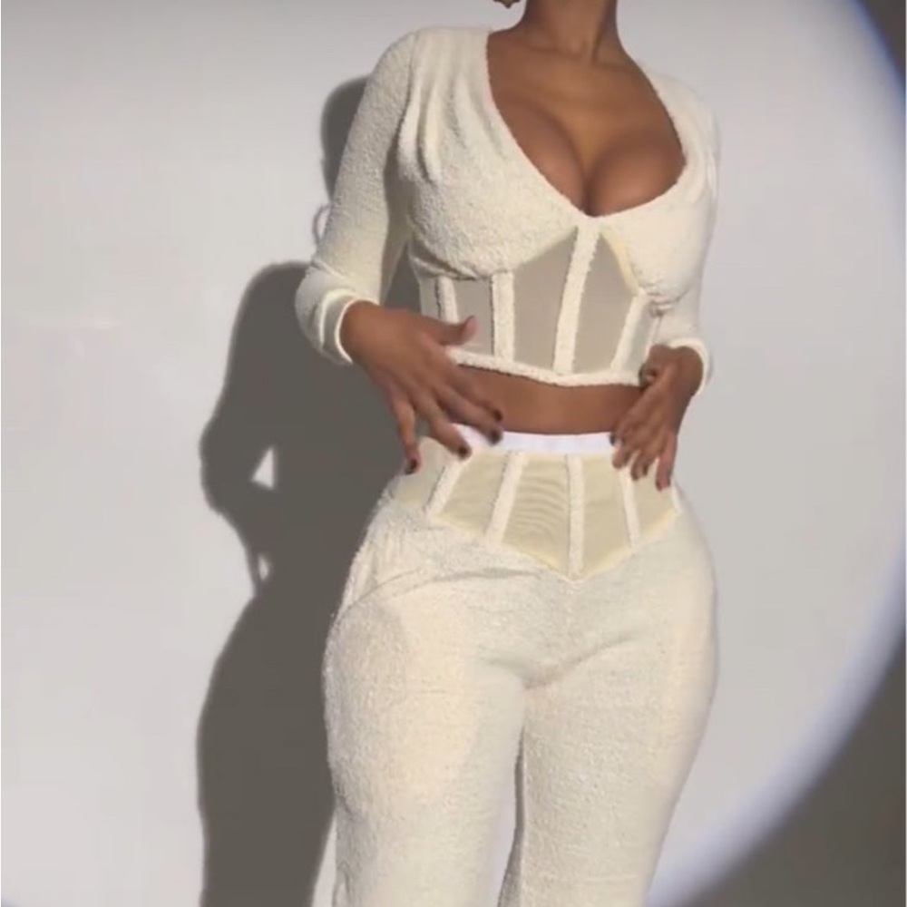 fluffy mesh corset crop top